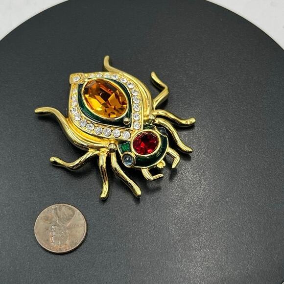 Kenneth Jay Lane KJL Vintage Spider Beetle Book Piece Rare Collectible Brooch - Picture 2 of 7